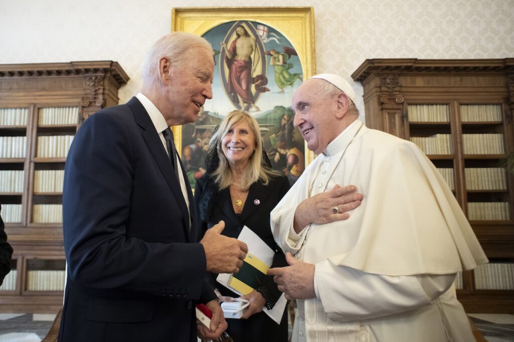 Biden awards pope Presidential Medal of Freedom, nation’s highest civilian honor